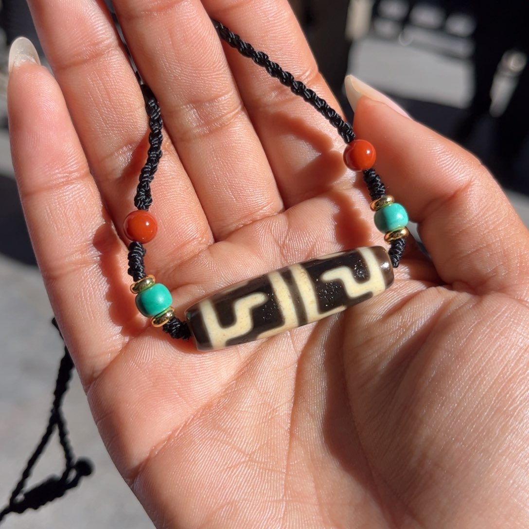 【闪购商品】玛瑙/玉髓珠子未镶嵌莹*?