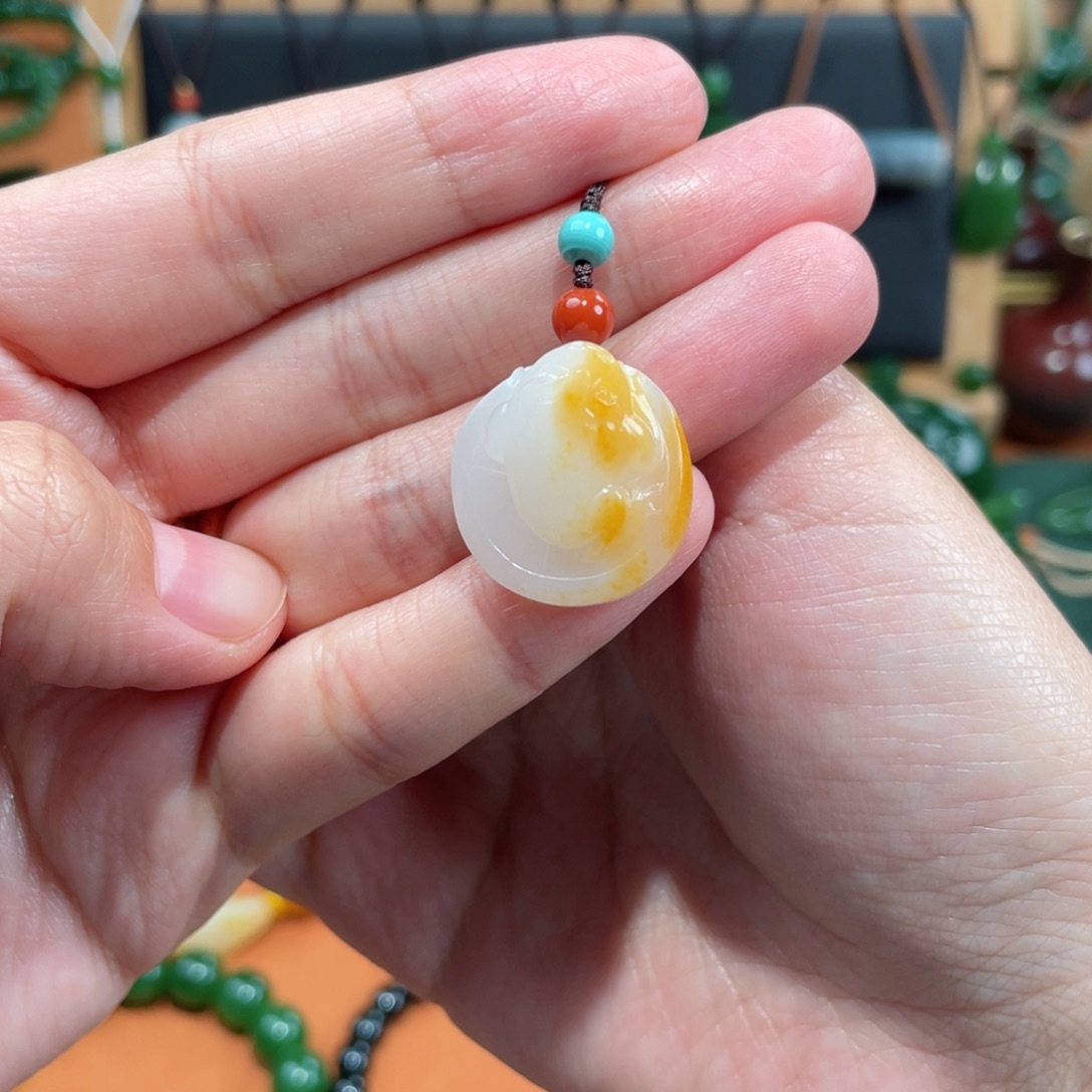 和田玉车挂未镶嵌正****子