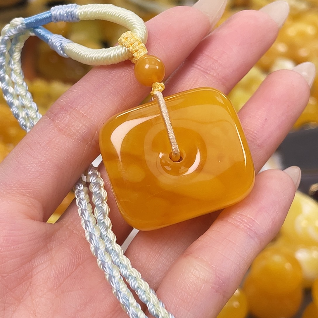 未镶嵌琥珀珠宝奇石琥珀蜜蜡J2