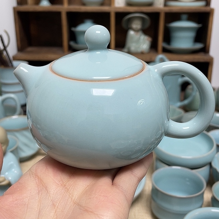 壶天青手工精修西施壶个别矿点