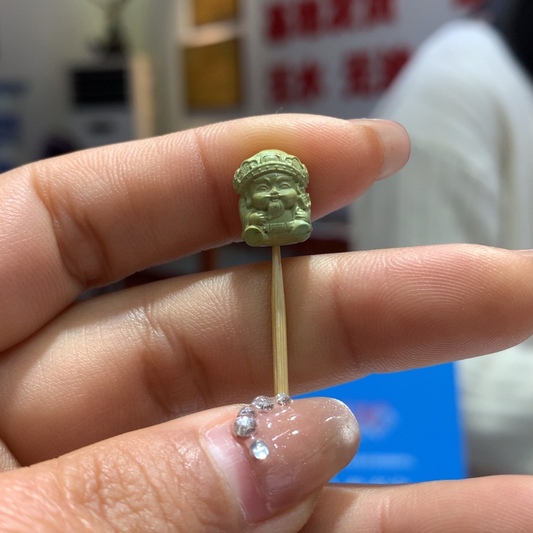 绿松石配饰未镶嵌