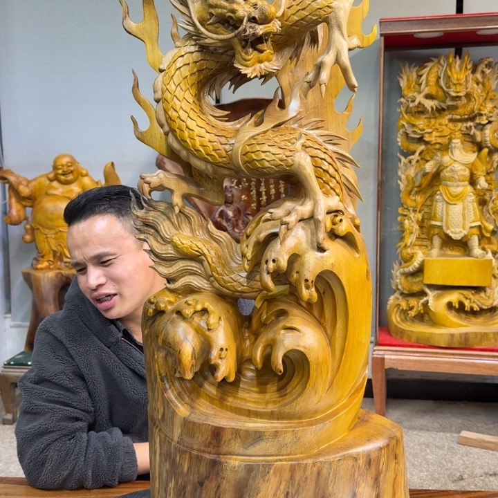 香樟木?****^长42厘米高100厘米