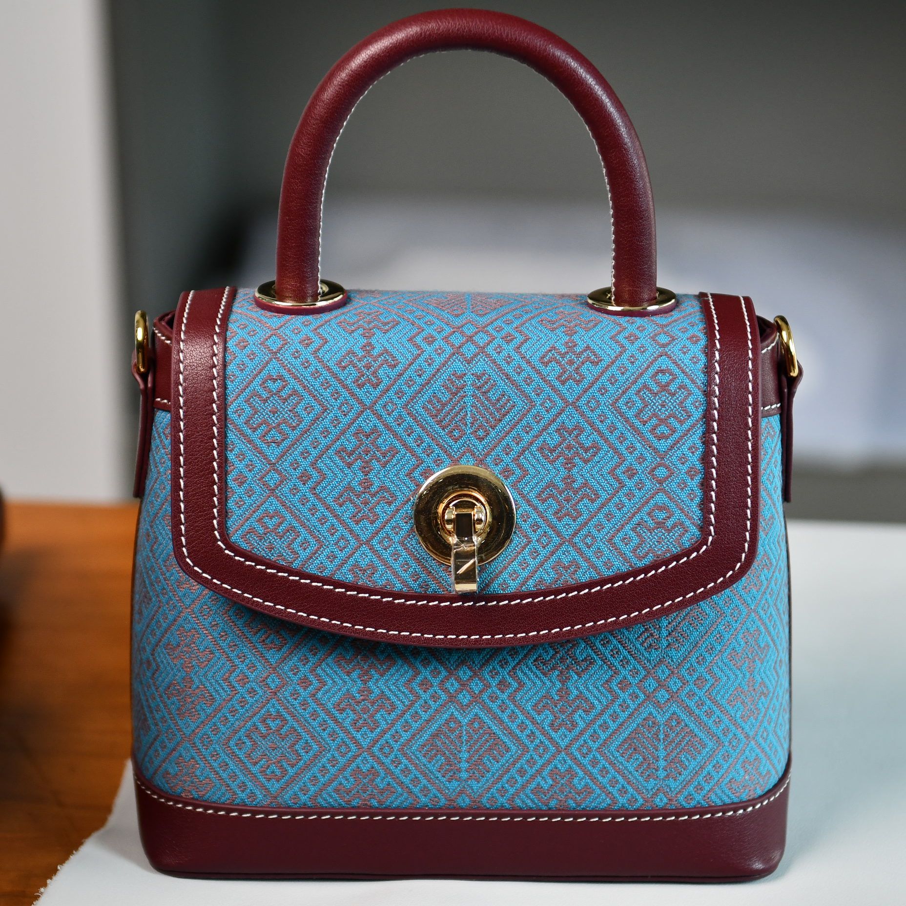 广西壮锦非遗竹节复古小公主包包气质轻奢时尚休闲百搭通勤手拎包