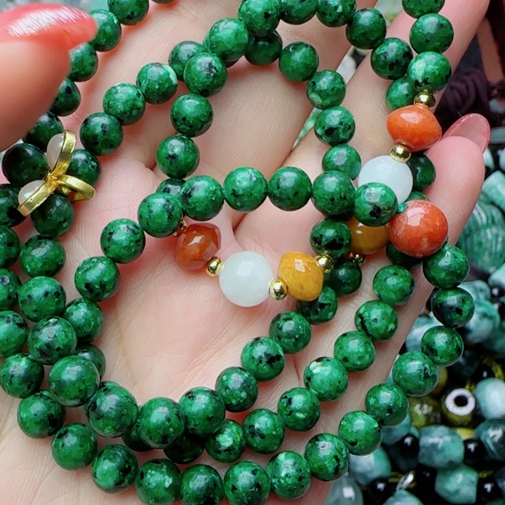 翡翠未镶嵌颈饰天然A货13