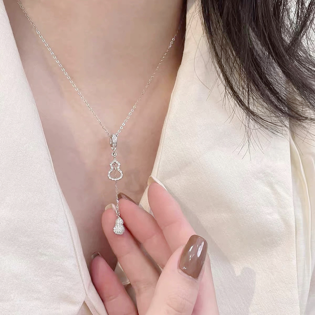 通体  999银款 K203爆闪葫芦流苏项链