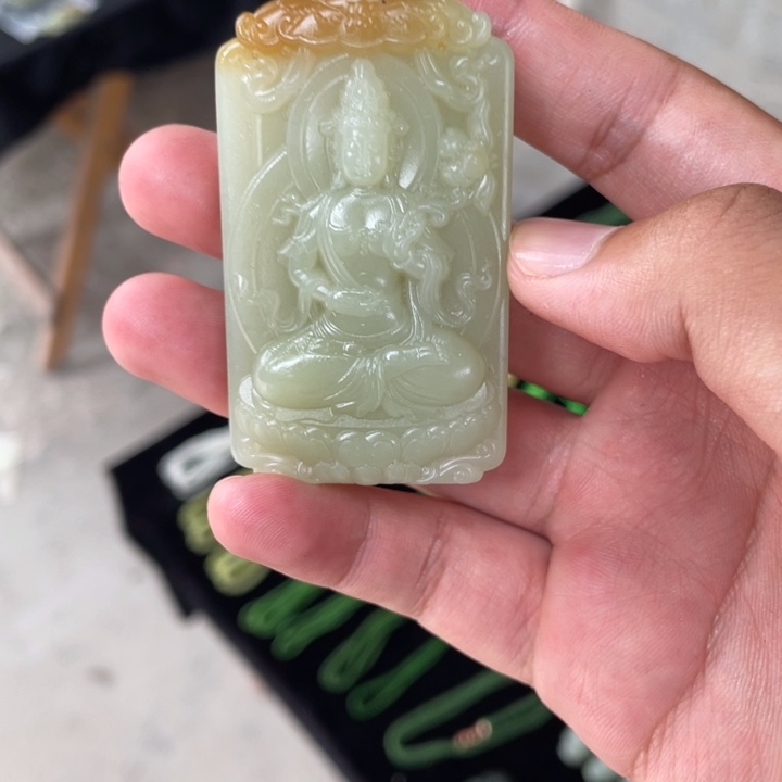 未镶嵌和田玉挂件