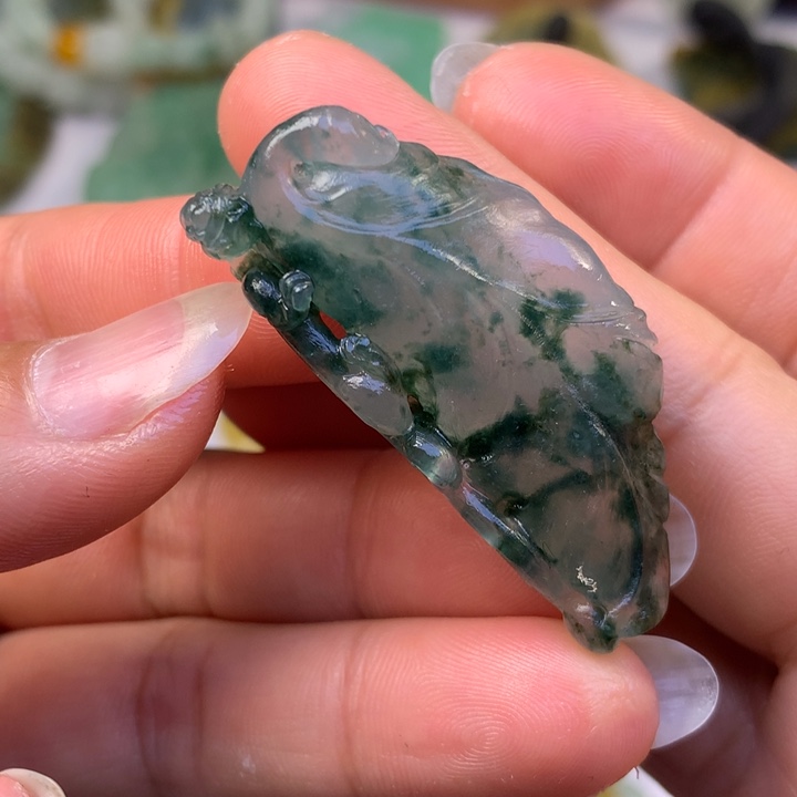 定制翡翠未镶嵌翡翠