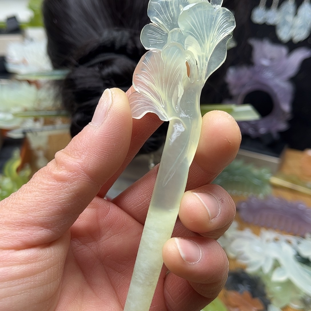 蛇纹石玉未镶嵌岫玉