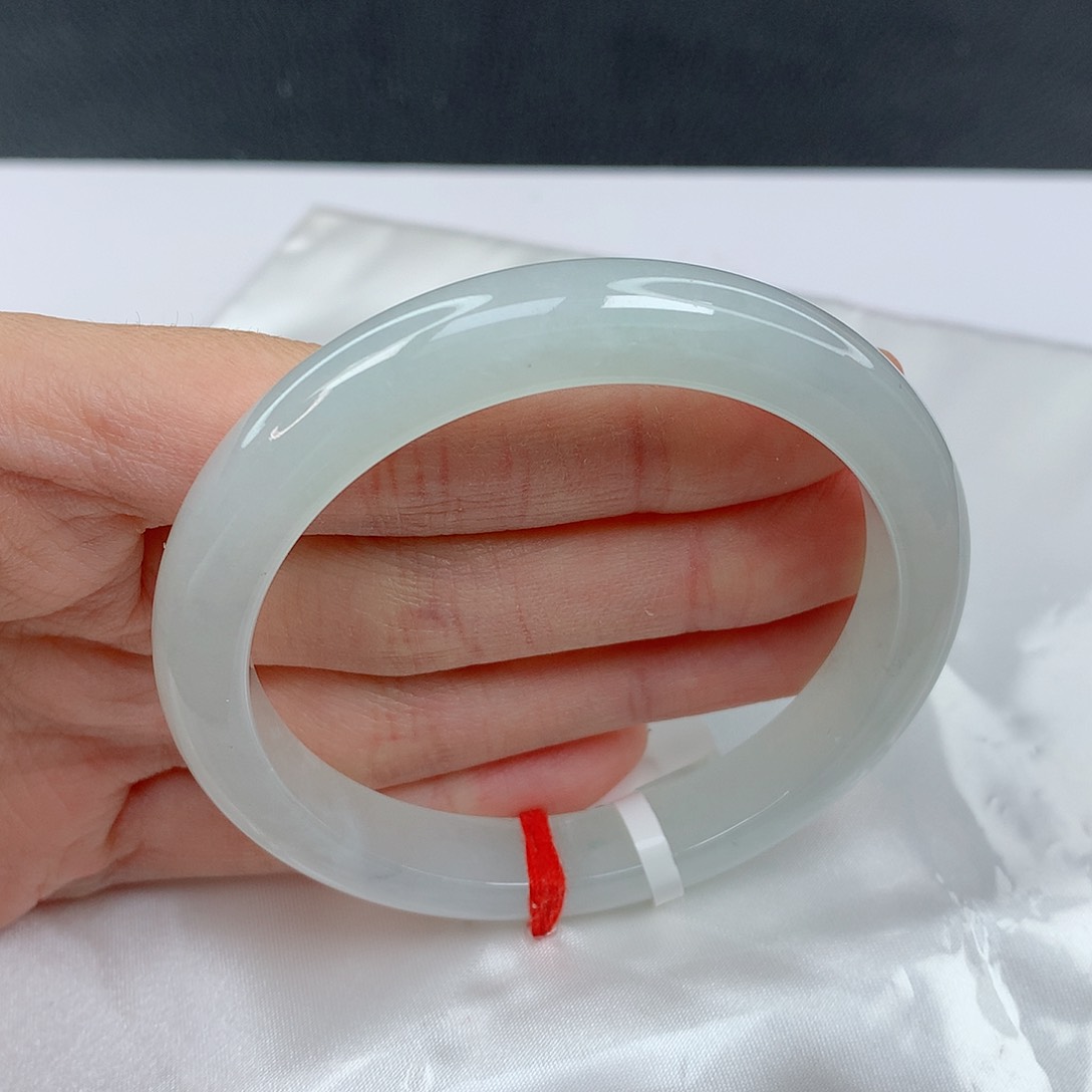 翡翠手镯未镶嵌56.2美人条正圈白月光冰润