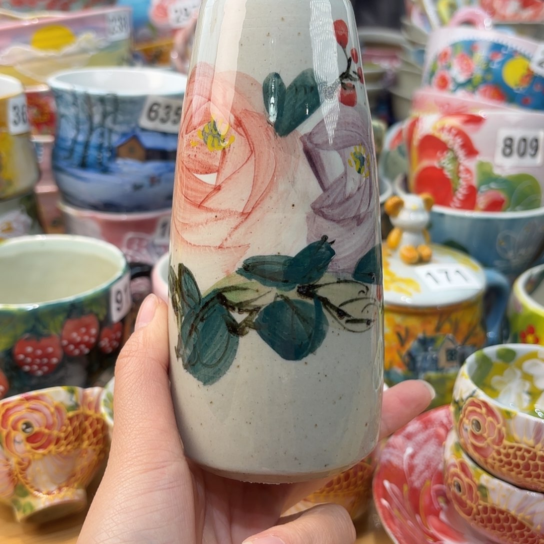 瓷片兔兔盖茨。兔兔好