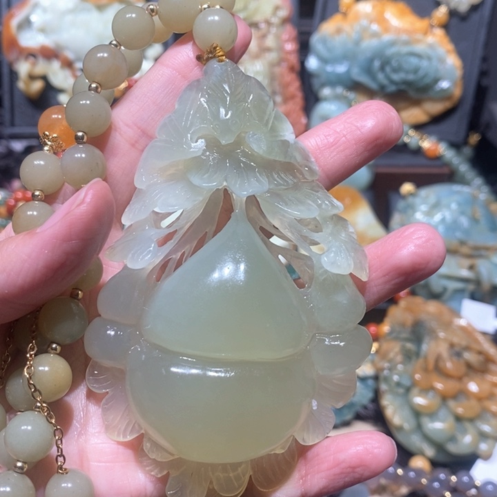 岫玉毛衣链未镶嵌