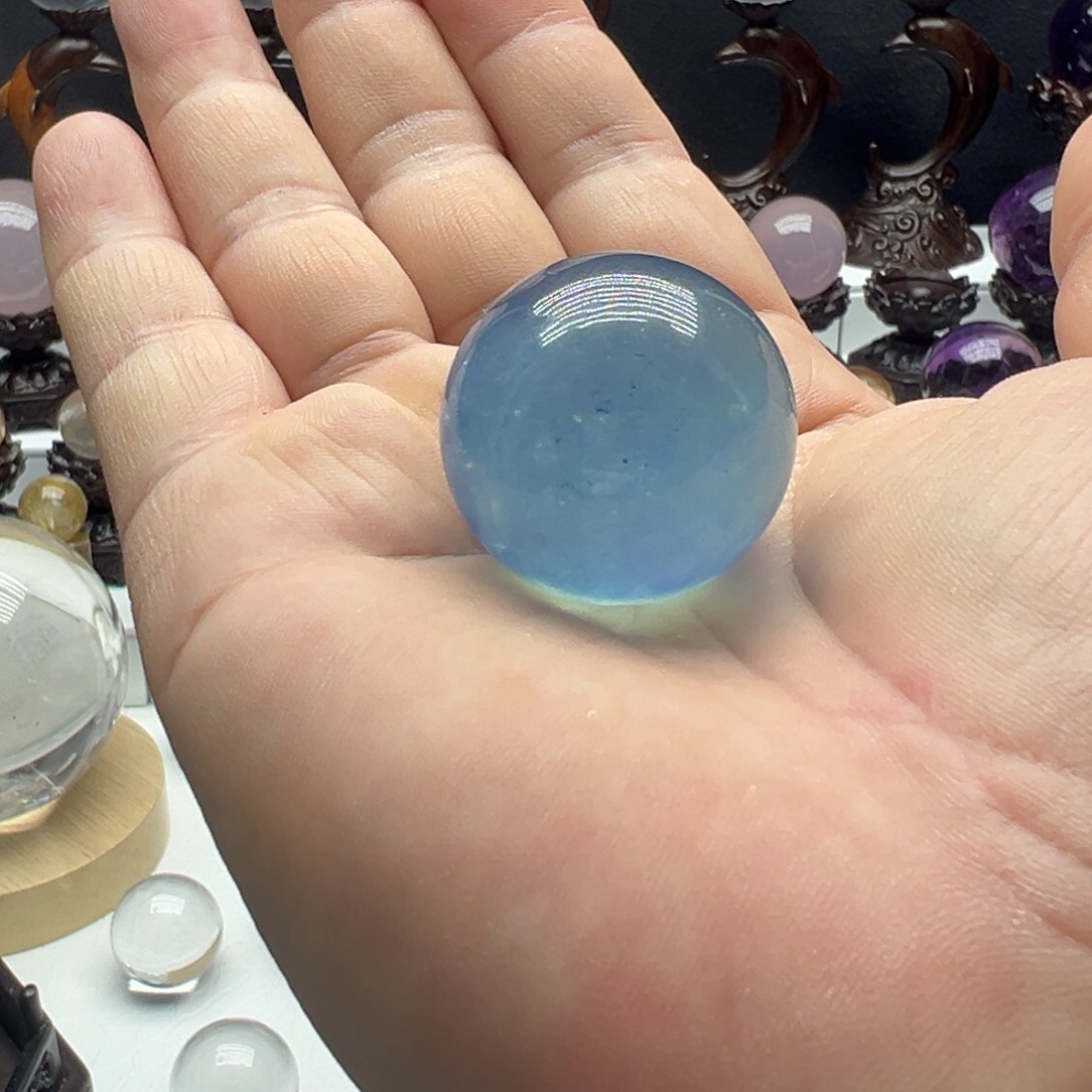 水晶摆件未镶嵌布*球