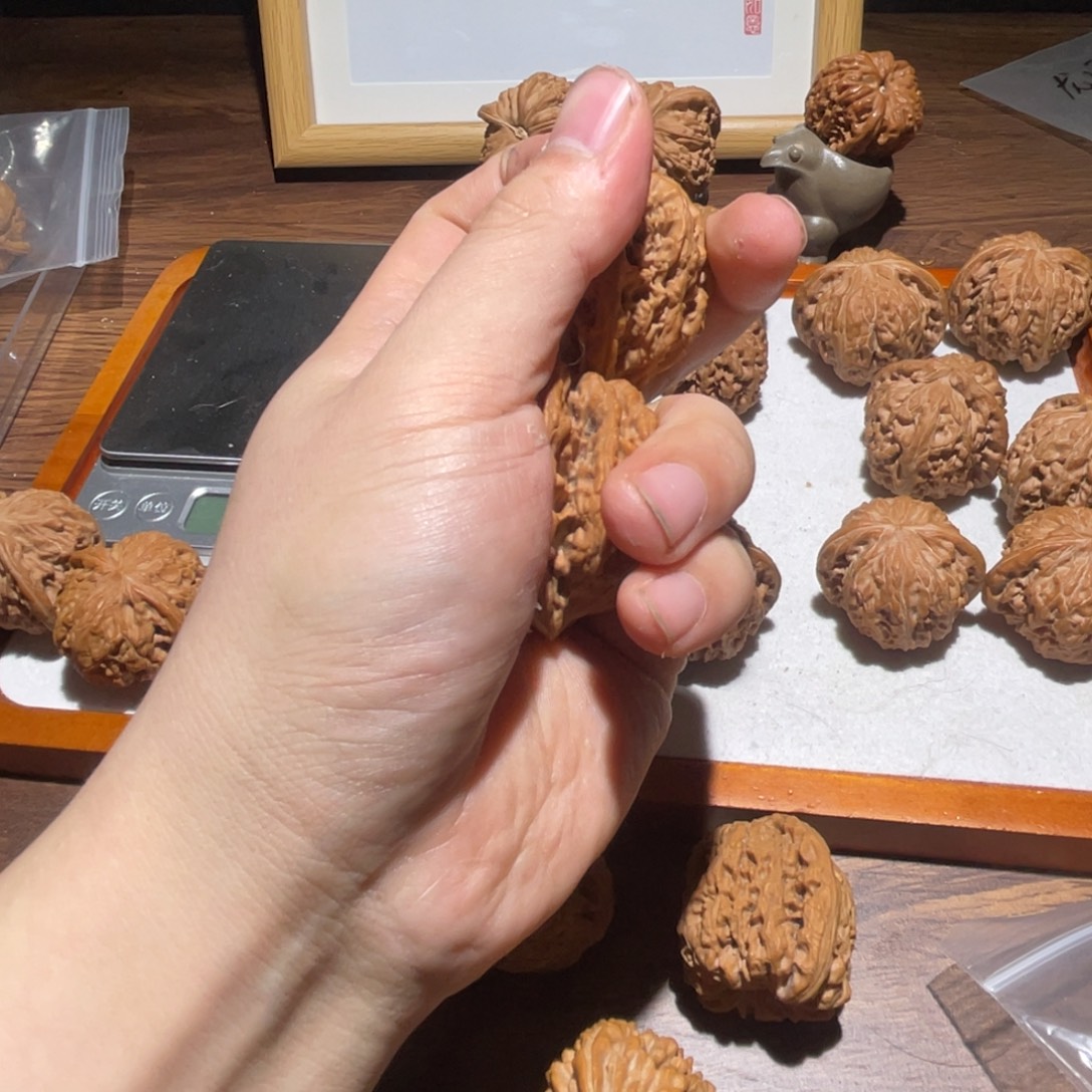 骑****把件文玩核桃40全品麦穗虎头