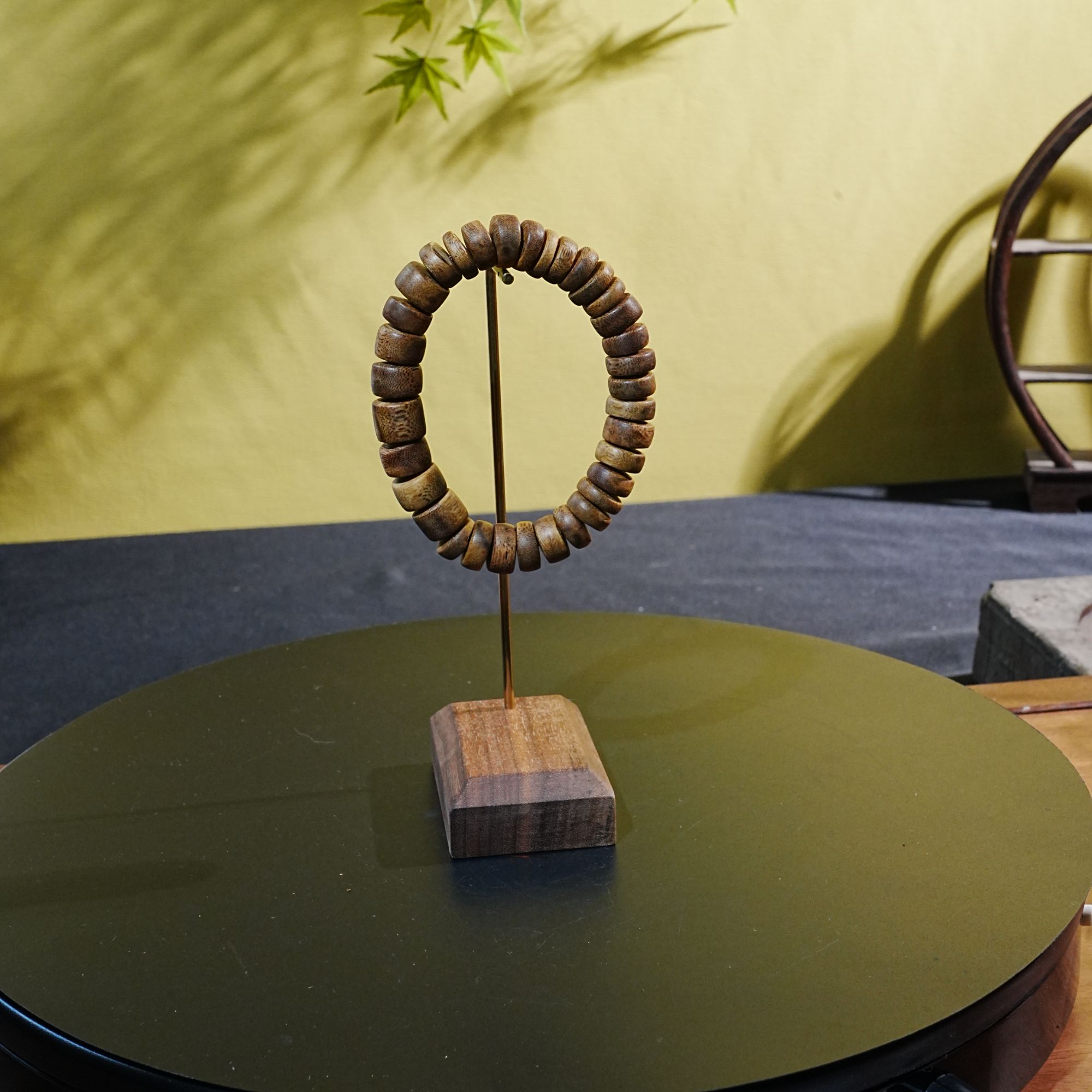 柬埔寨黄油软丝老料沉香算盘珠手串 / 22.35g 250911010  F 