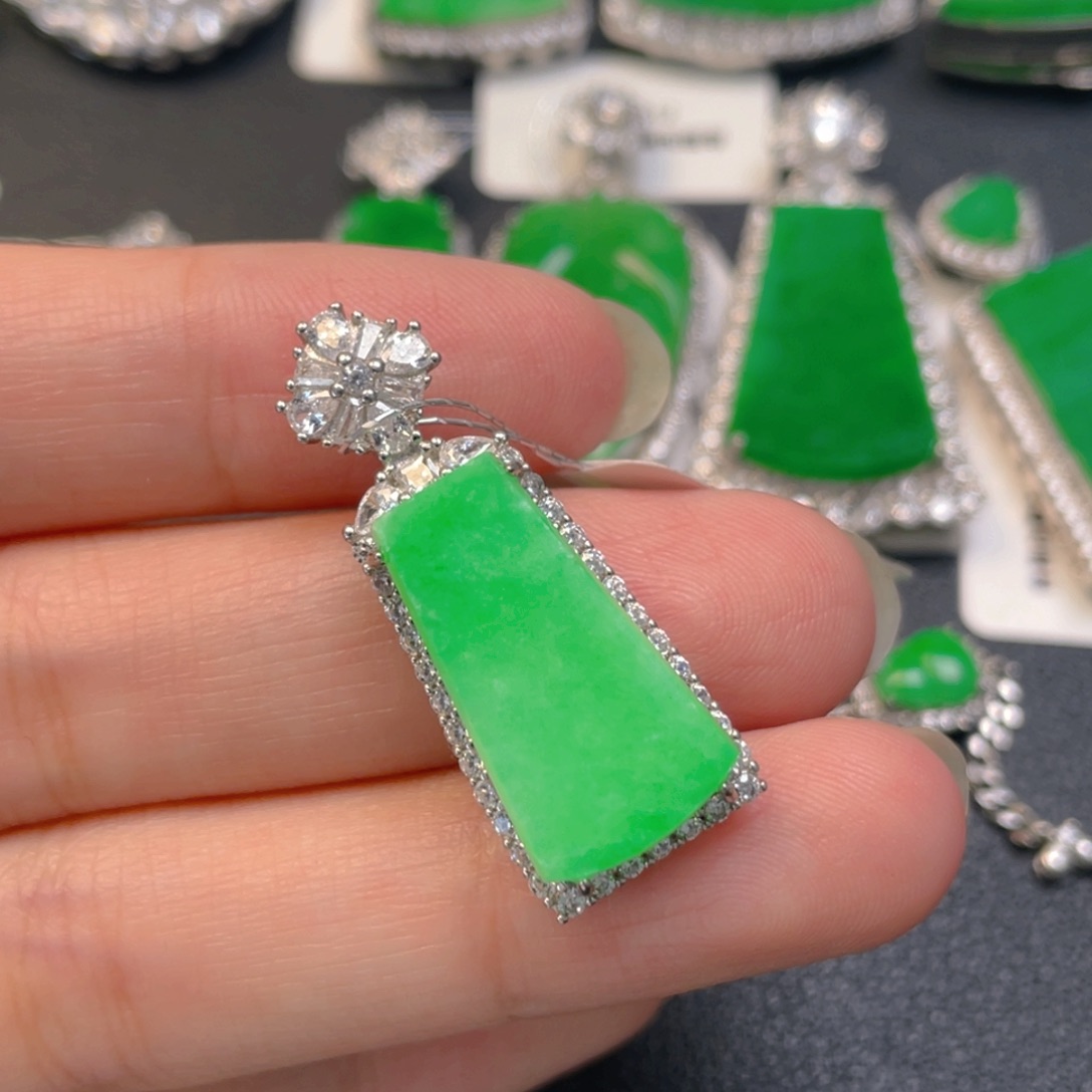 翡翠银S925镶嵌吊坠(不含链)