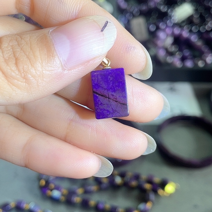 苏纪石（舒俱来）银S925镶嵌颈饰