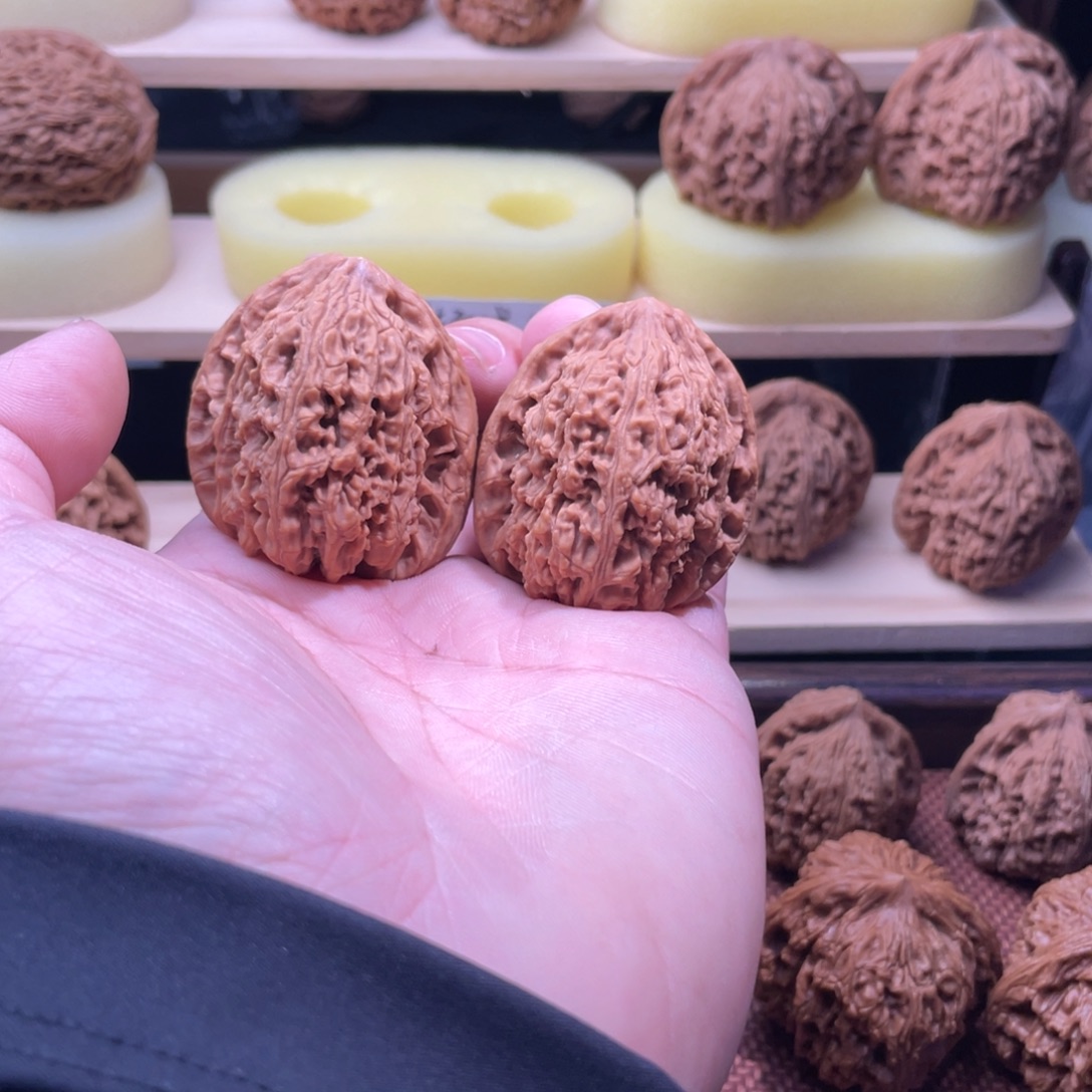 文玩核桃把件高炮三角南疆