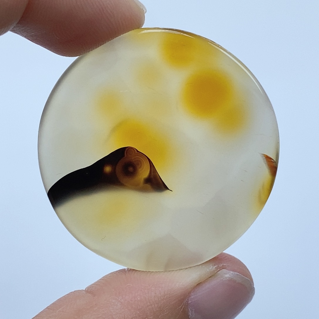 玛瑙/玉髓未镶嵌珠宝半成品