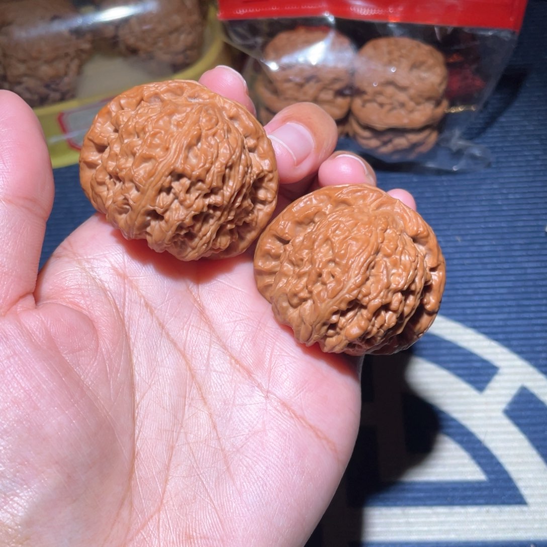 文玩核桃吊坠闷白44