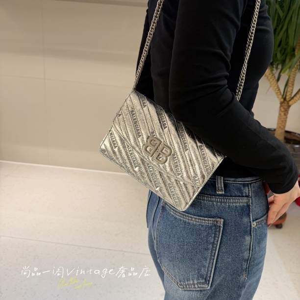 95新 Balenciaga/巴黎世家 尚品一阁/双B爆裂银Woc斜挎包