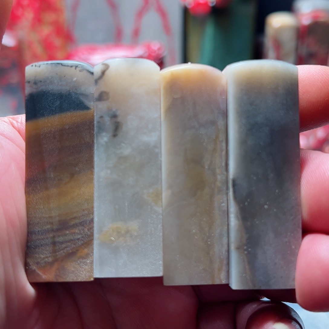 昌化石喵***谔昌化冻石印章