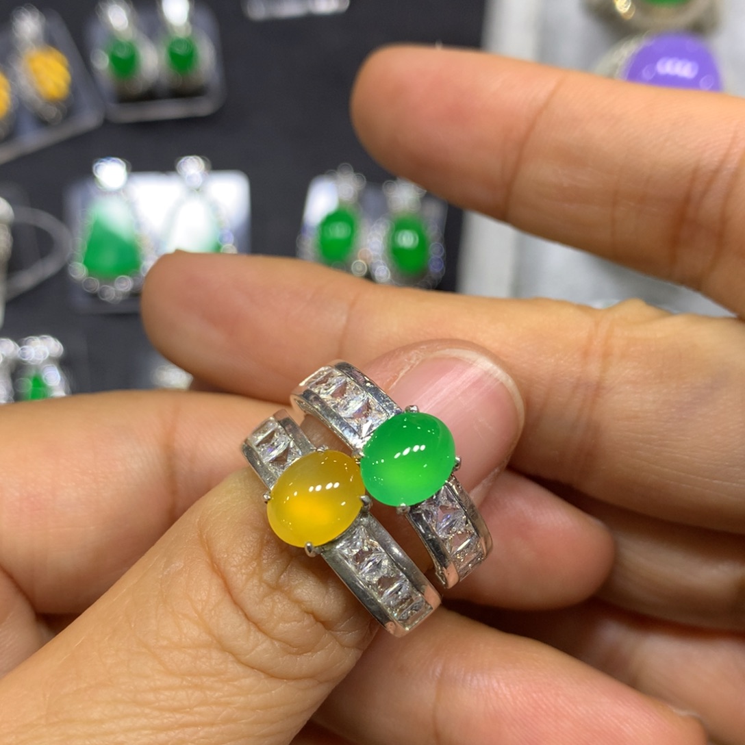 定制翡翠未镶嵌买断不退