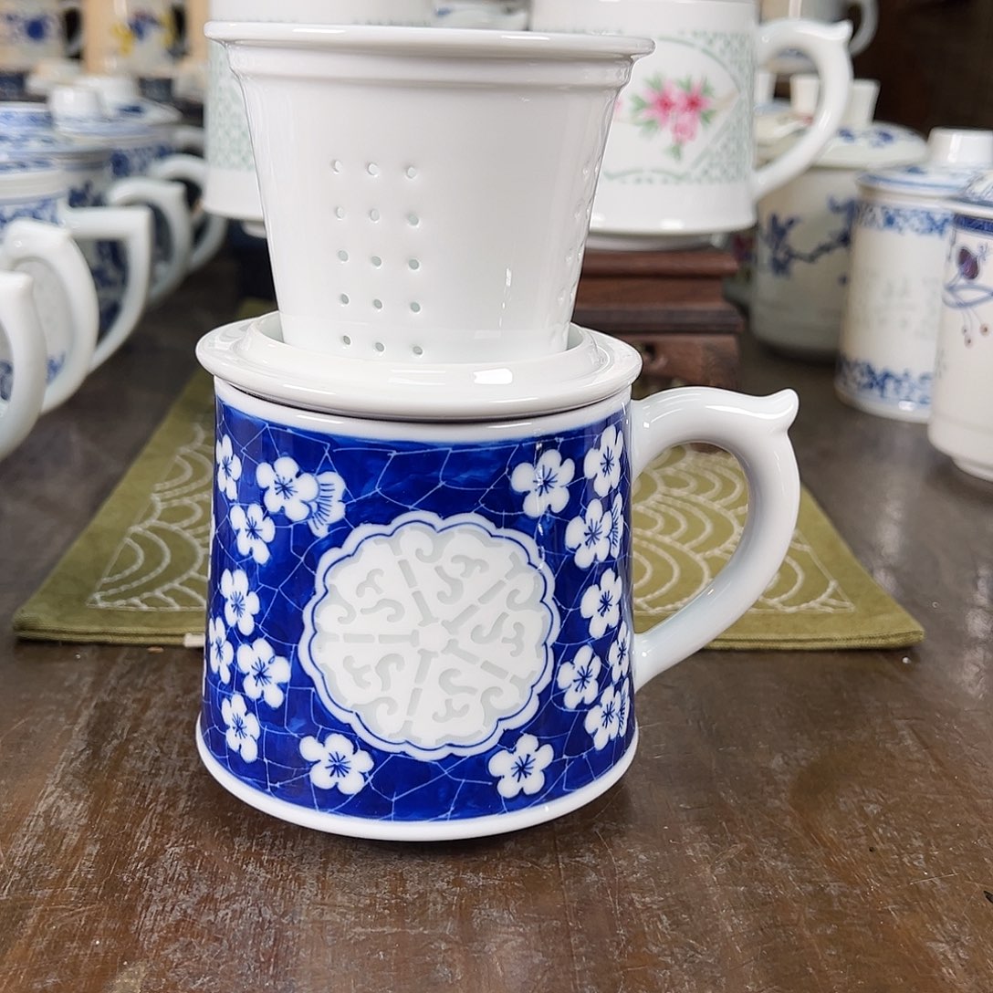 一**香二级景德镇陶瓷高温办公杯