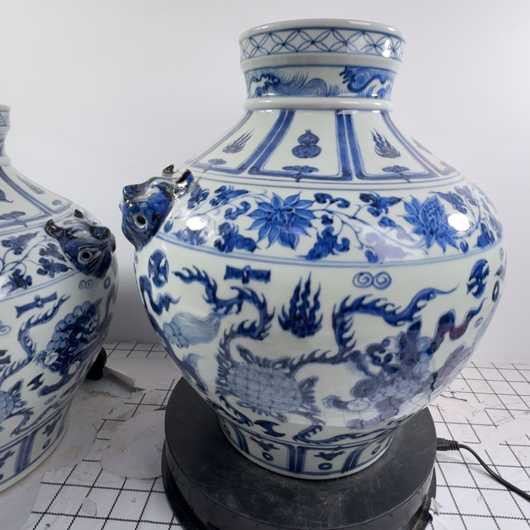 波***罐青花狮子纹陶瓷罐