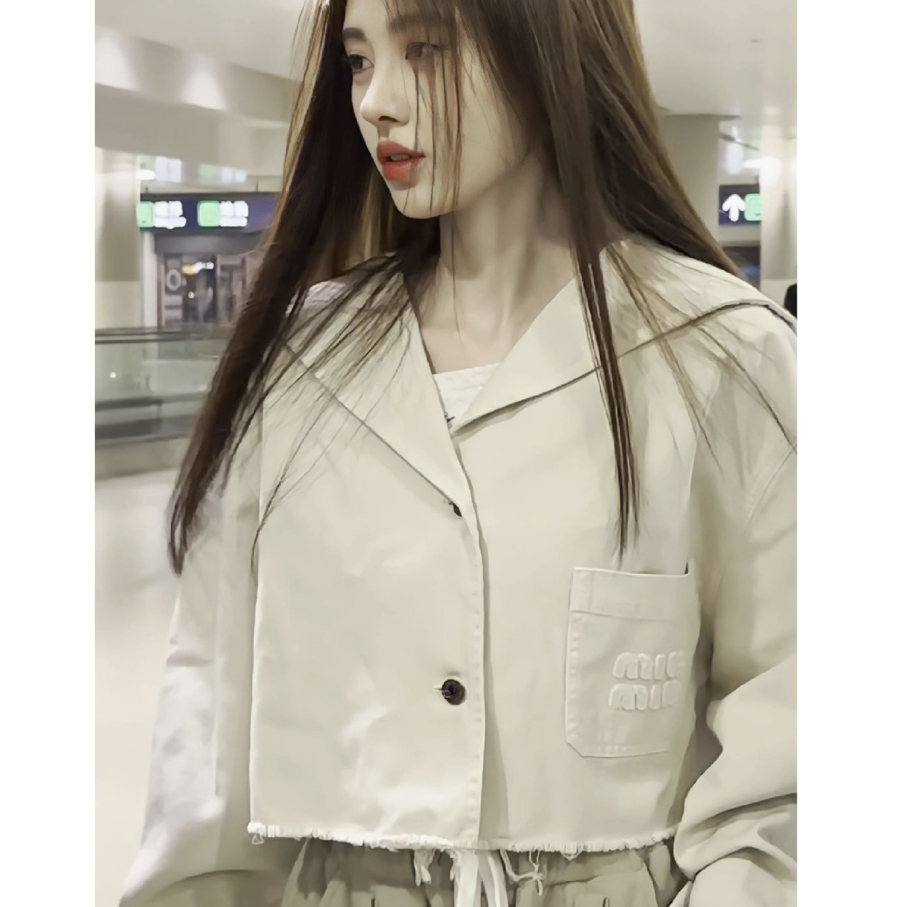 99新 MIU MIU/缪缪 yz05 单排扣领短款长袖夹克外套  牛仔 36码