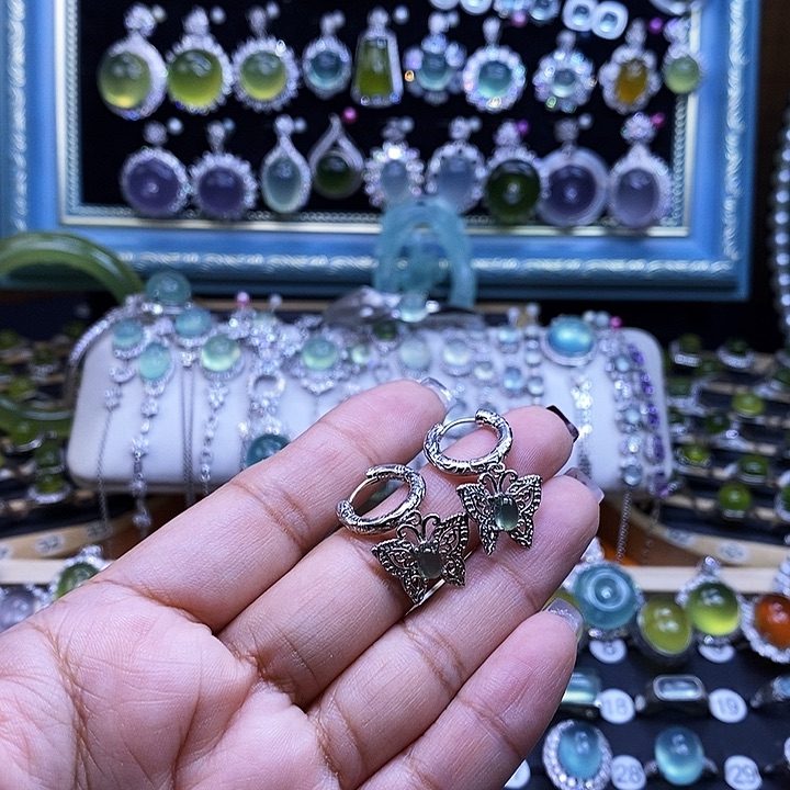 我***困岫玉银S925镶嵌耳坠