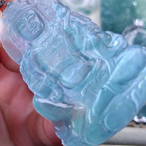 【闪购商品】翡翠颈饰18K金镶嵌天然翡翠