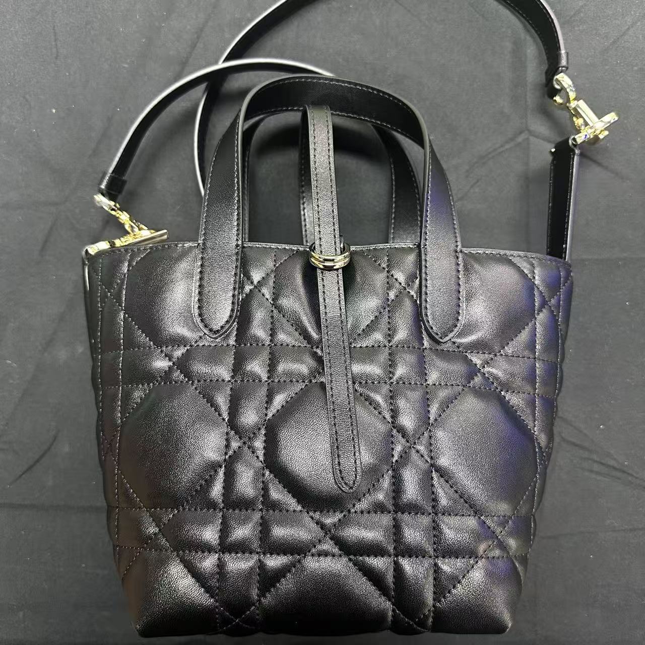 2025新款女包时尚新款包包小藤格黑色