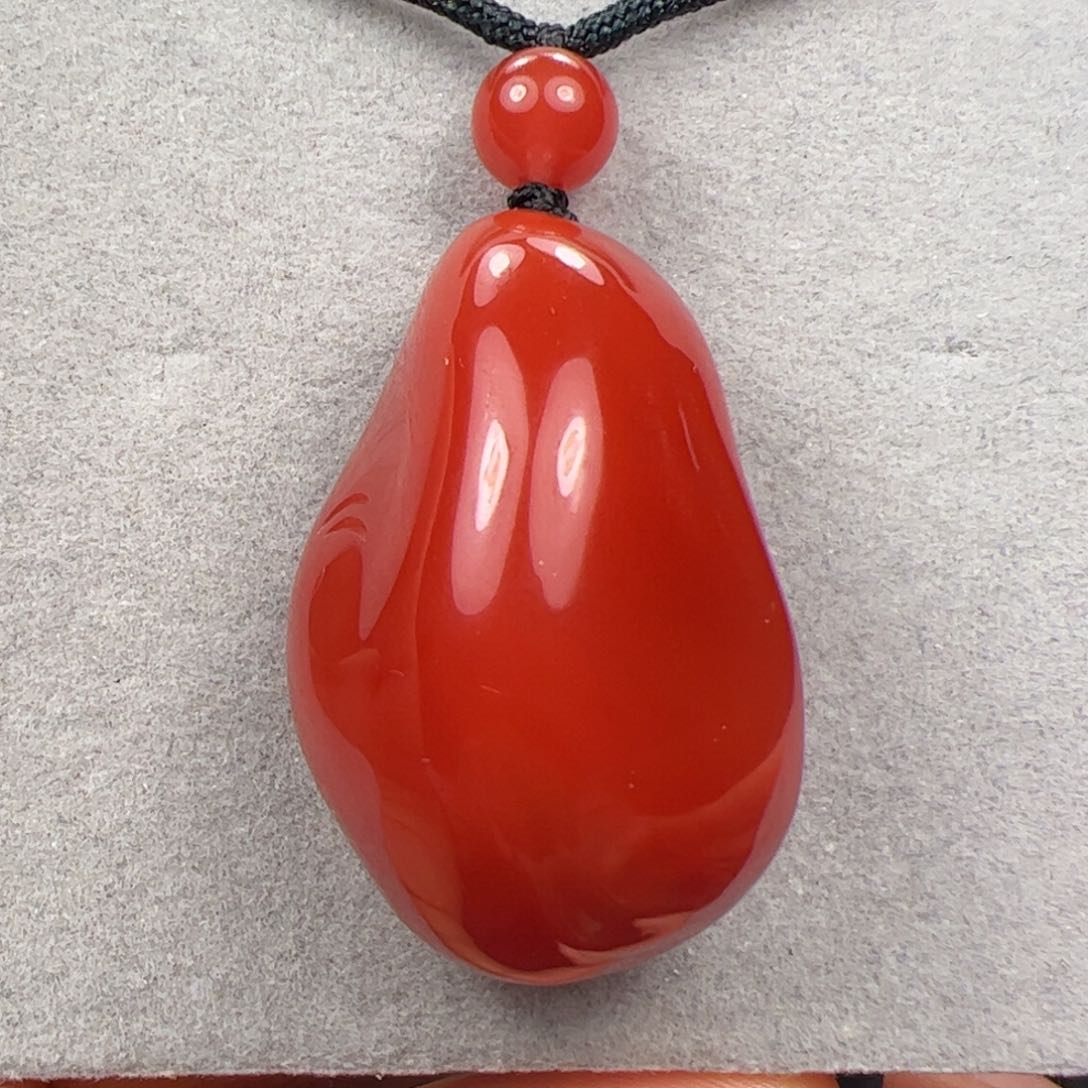 未镶嵌吊坠南红玛瑙