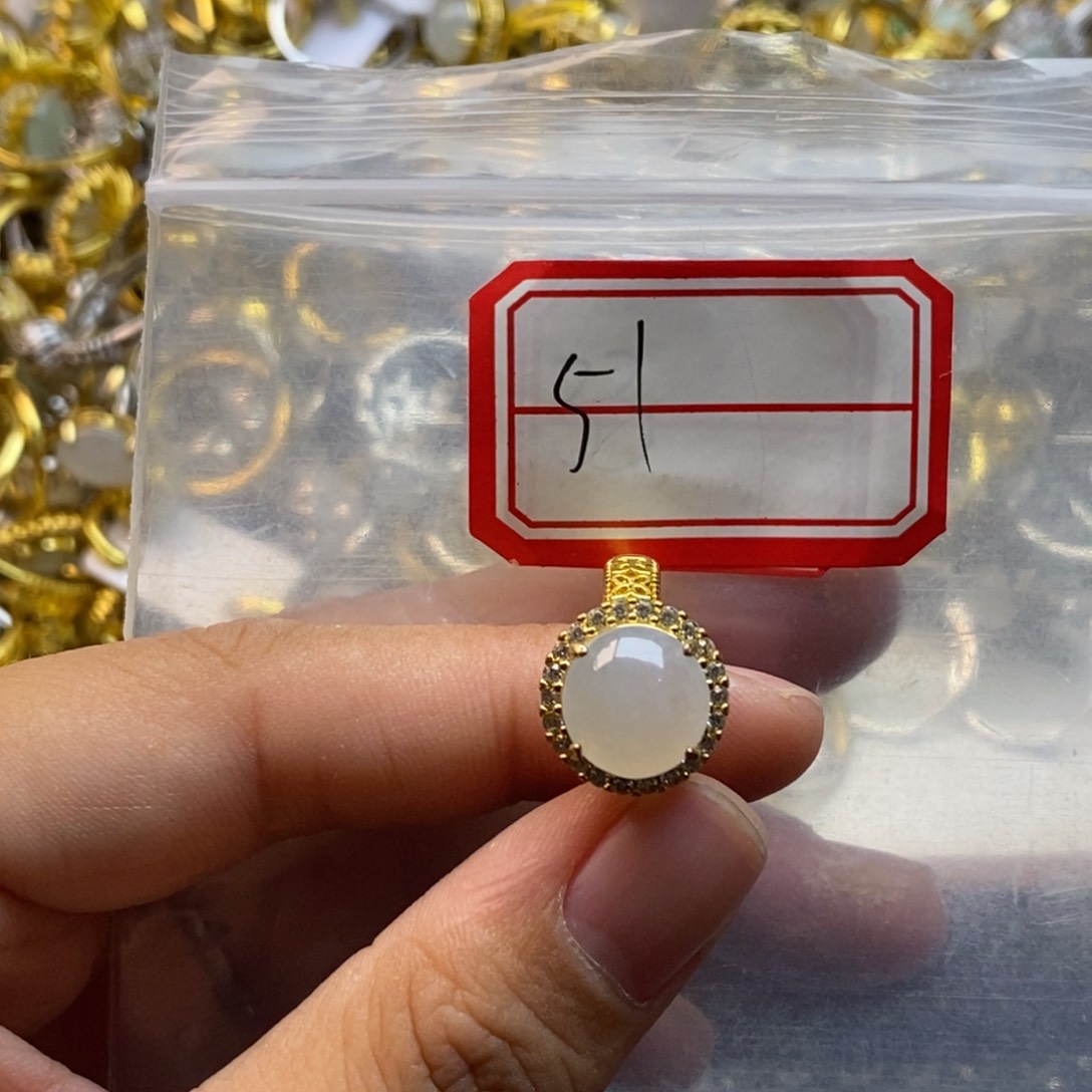 翡翠戒指银S925镶嵌翡翠首饰