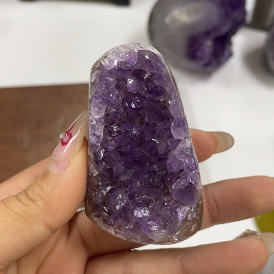 紫晶大型摆件（非配饰）未镶嵌