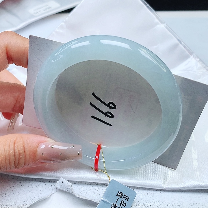 翡翠手镯未镶嵌56+正圈