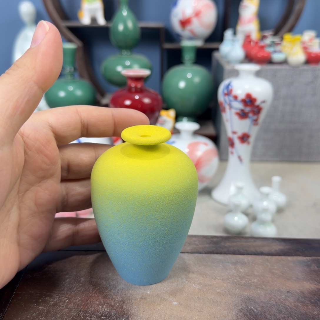 陶瓷手工小花器摆件