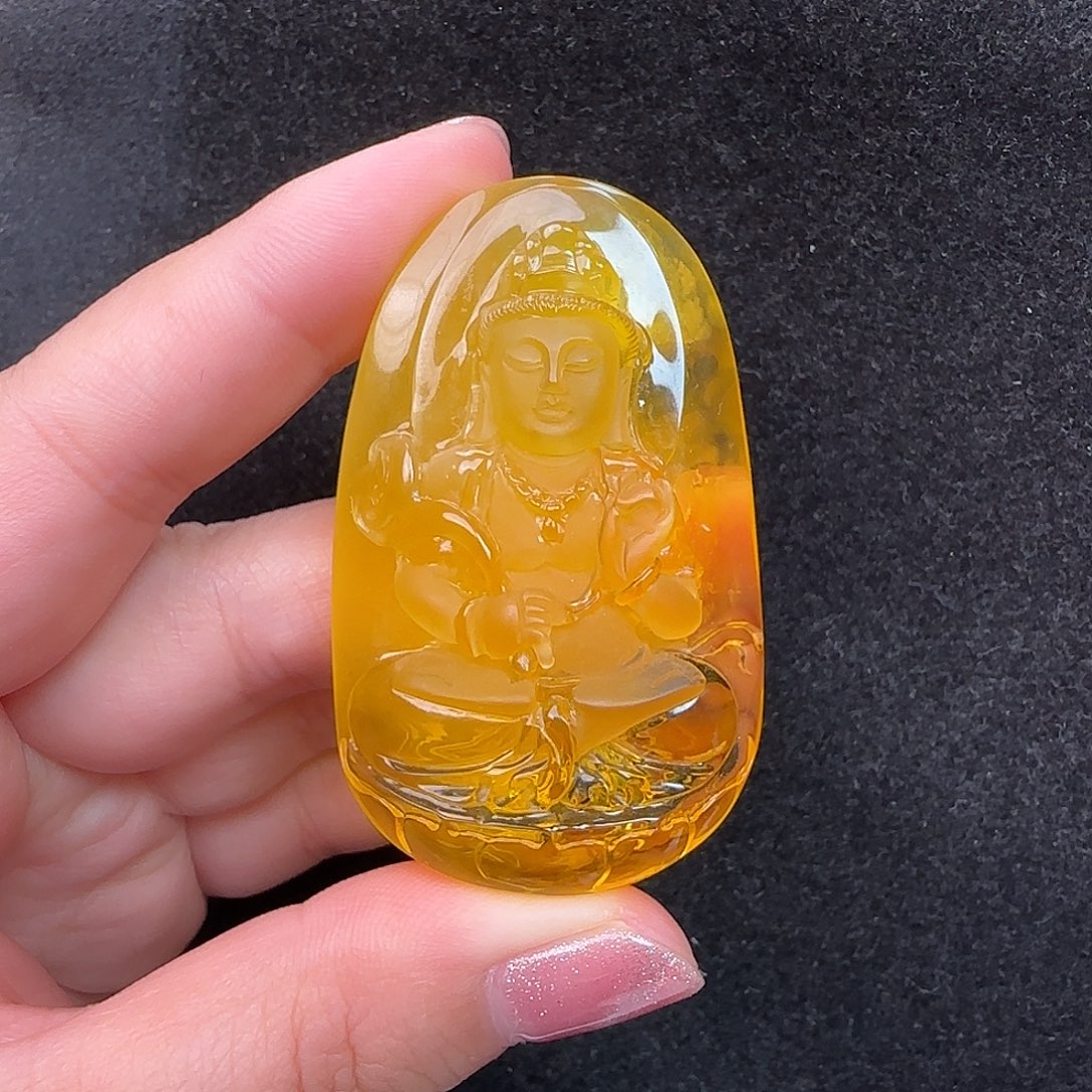 蜜蜡未镶嵌珠宝奇石