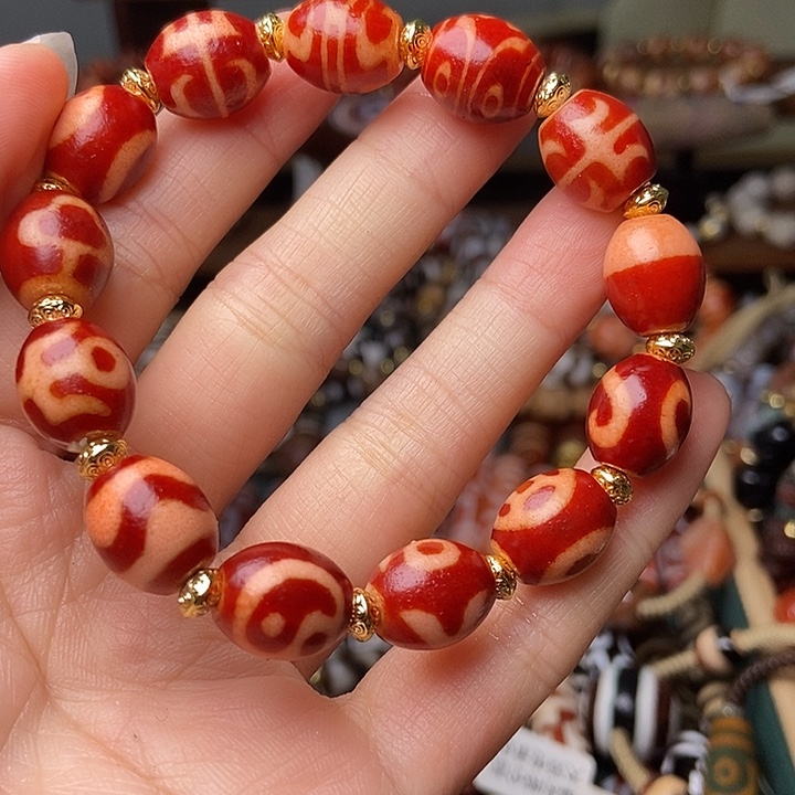 红肉多宝天珠手串