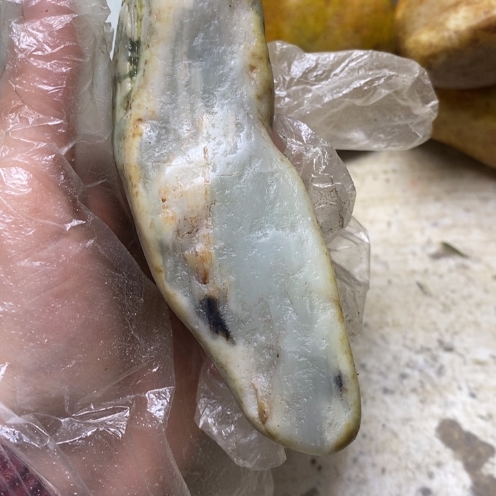 和田玉未镶嵌珠宝奇石76