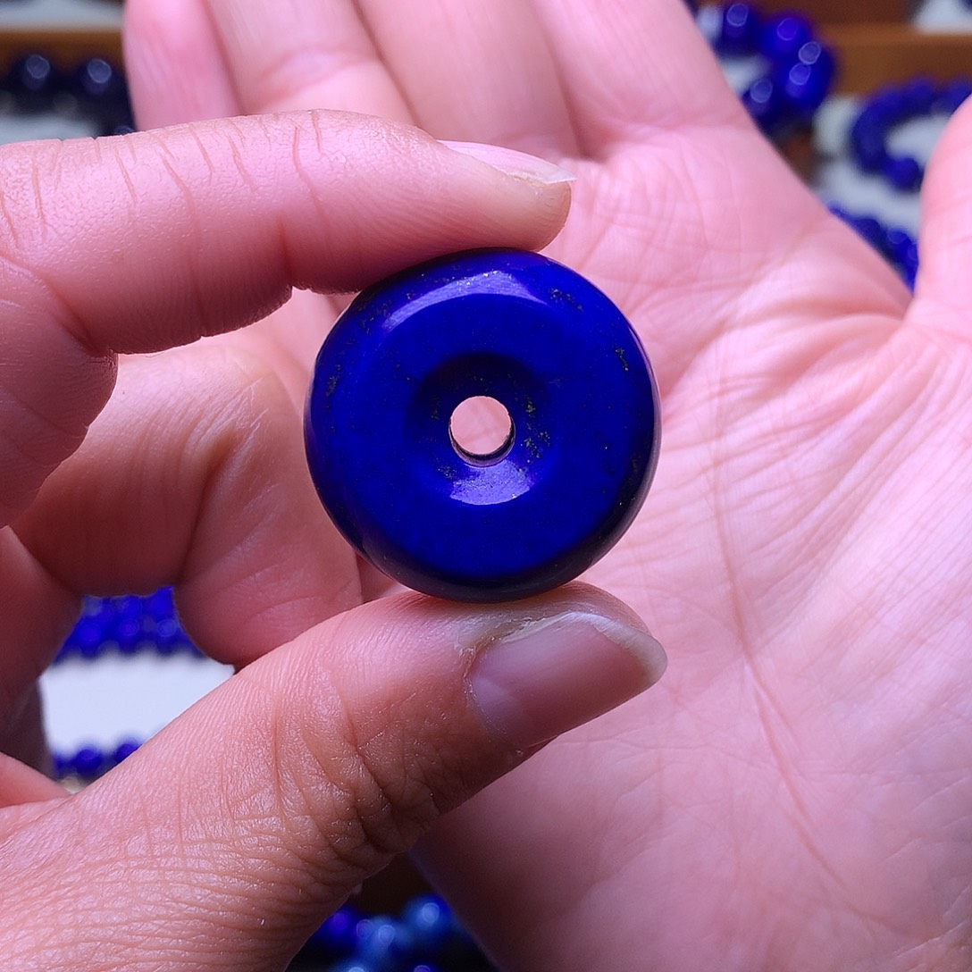 这***了青金石未镶嵌吊坠(不含链)27.6*12m帝王蓝平安扣1693