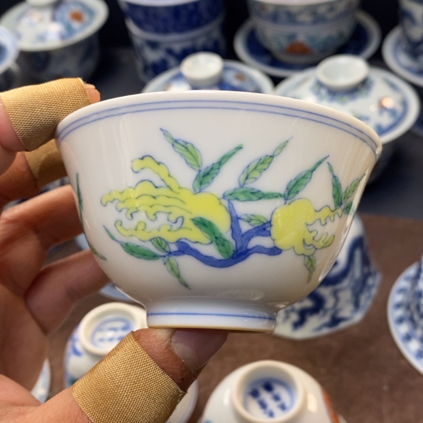 【闪购商品】景德镇青花斗彩主人杯