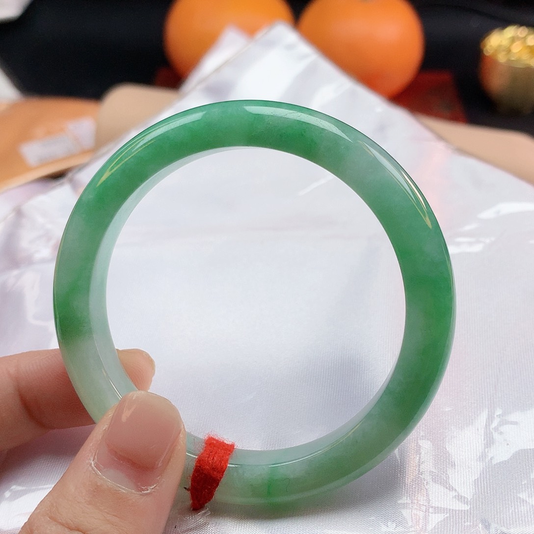 翡翠手镯未镶嵌52圈2254