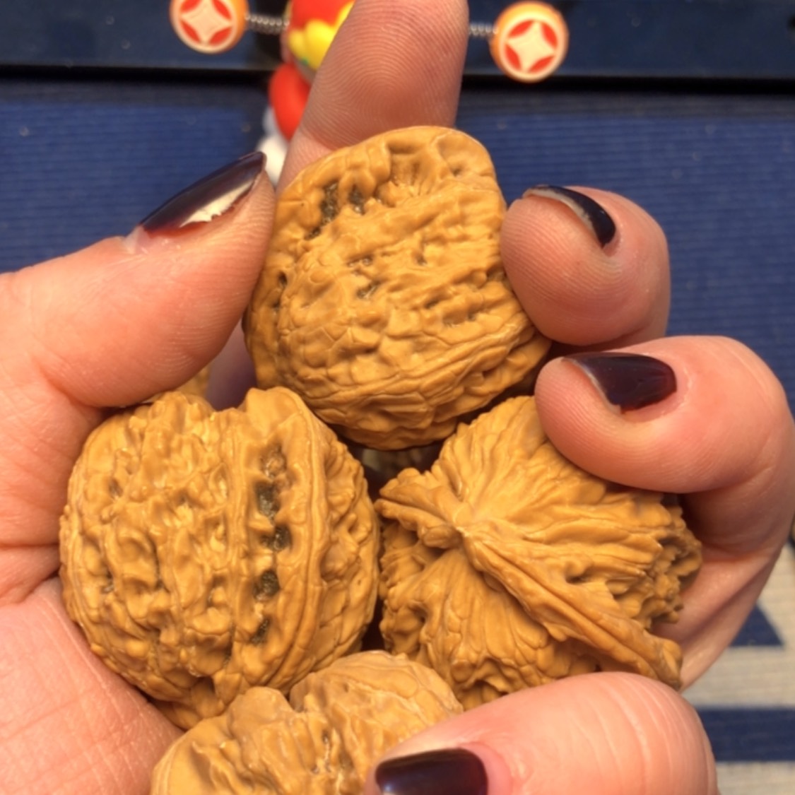 【闪购商品】文玩核桃把件两对白狮子