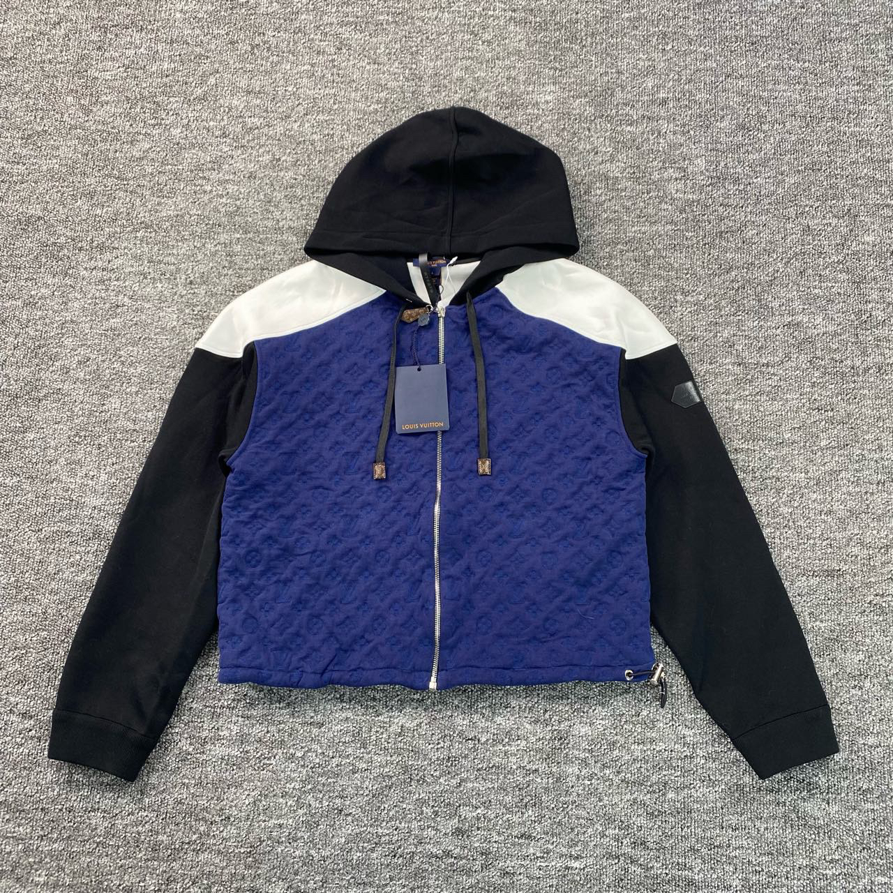 未使用 LouisVuitton/路易威登 3901/满印连帽拉链卫衣外套/L码