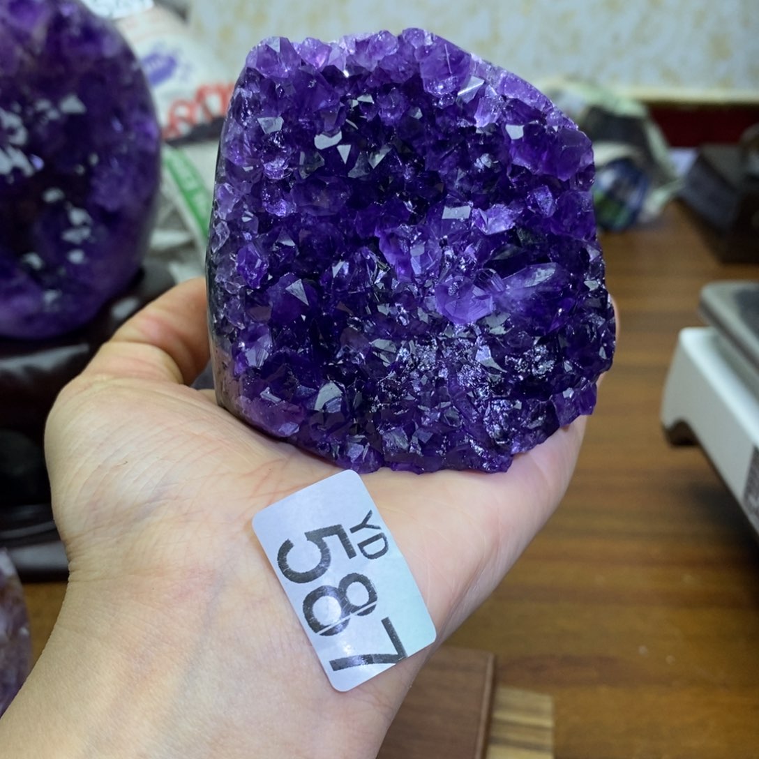 水晶大型摆件（非配饰）未镶嵌