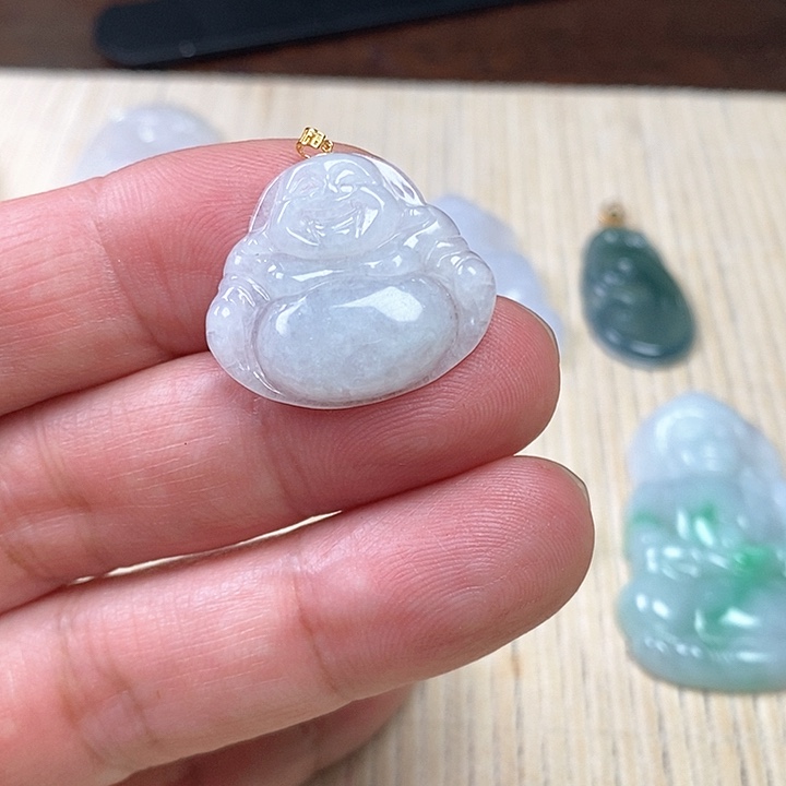 翡翠18K金镶嵌颈饰111111111111