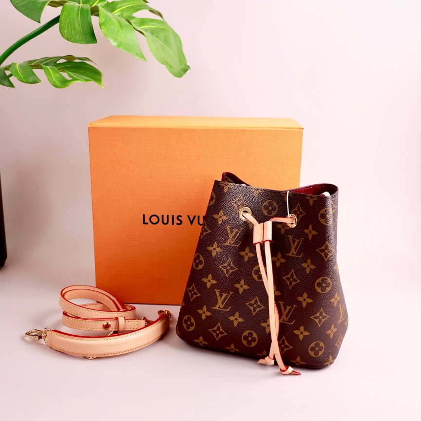 99新 LouisVuitton/路易威登 NEONOE BB/单肩包/2394/前
