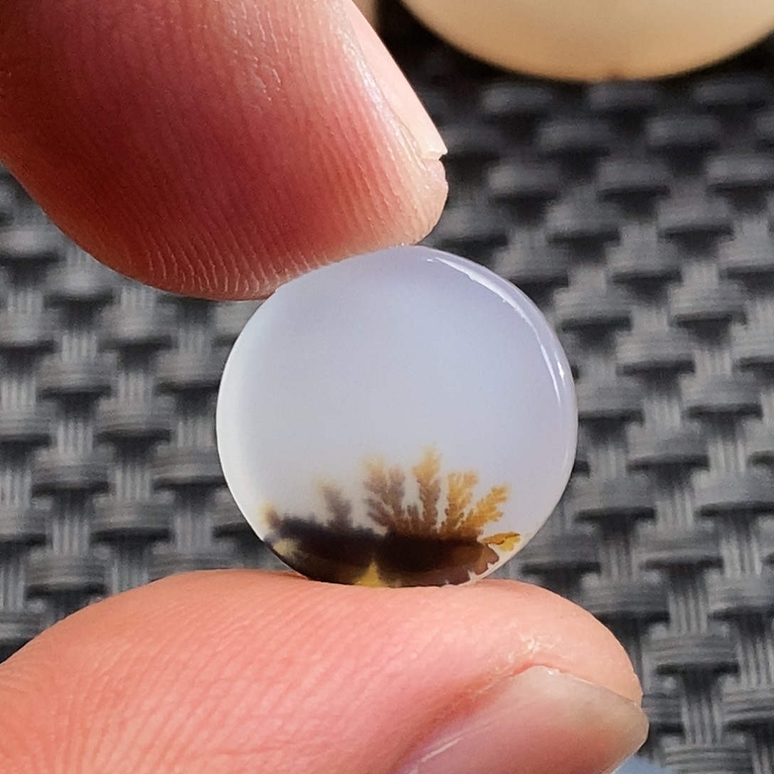 敬***阁玛瑙/玉髓未镶嵌吊坠(不含链)