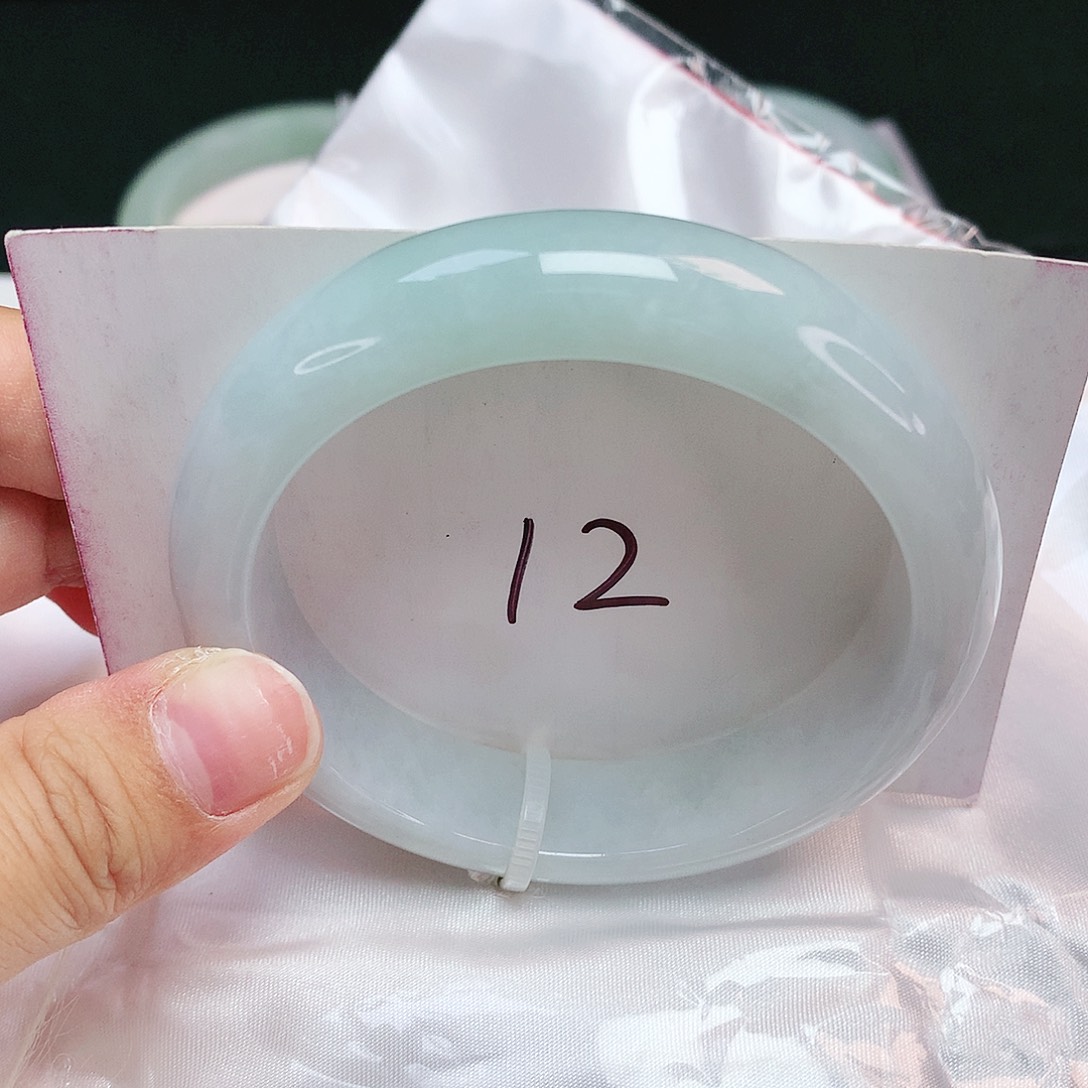 翡翠未镶嵌手镯轮胎镯57.3